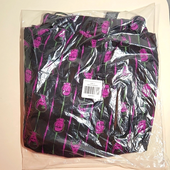 ❤️NWT VINTAGE TORRID BLOUSE BRIDE OF FRANKENSTEIN UNIVERSAL MONSTERS HALLOWEEN - Picture 5 of 10